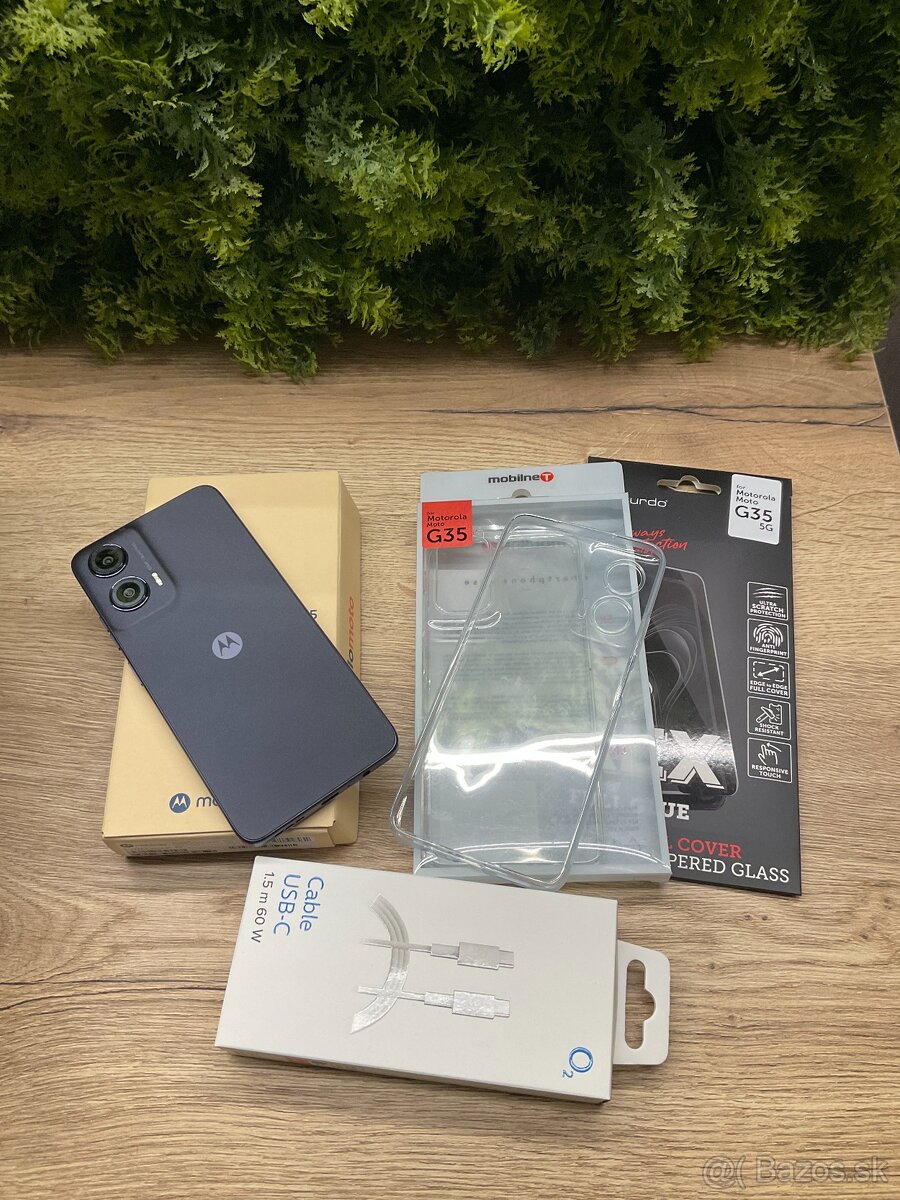 Motorola Moto G35 256GB, Čierna - nový