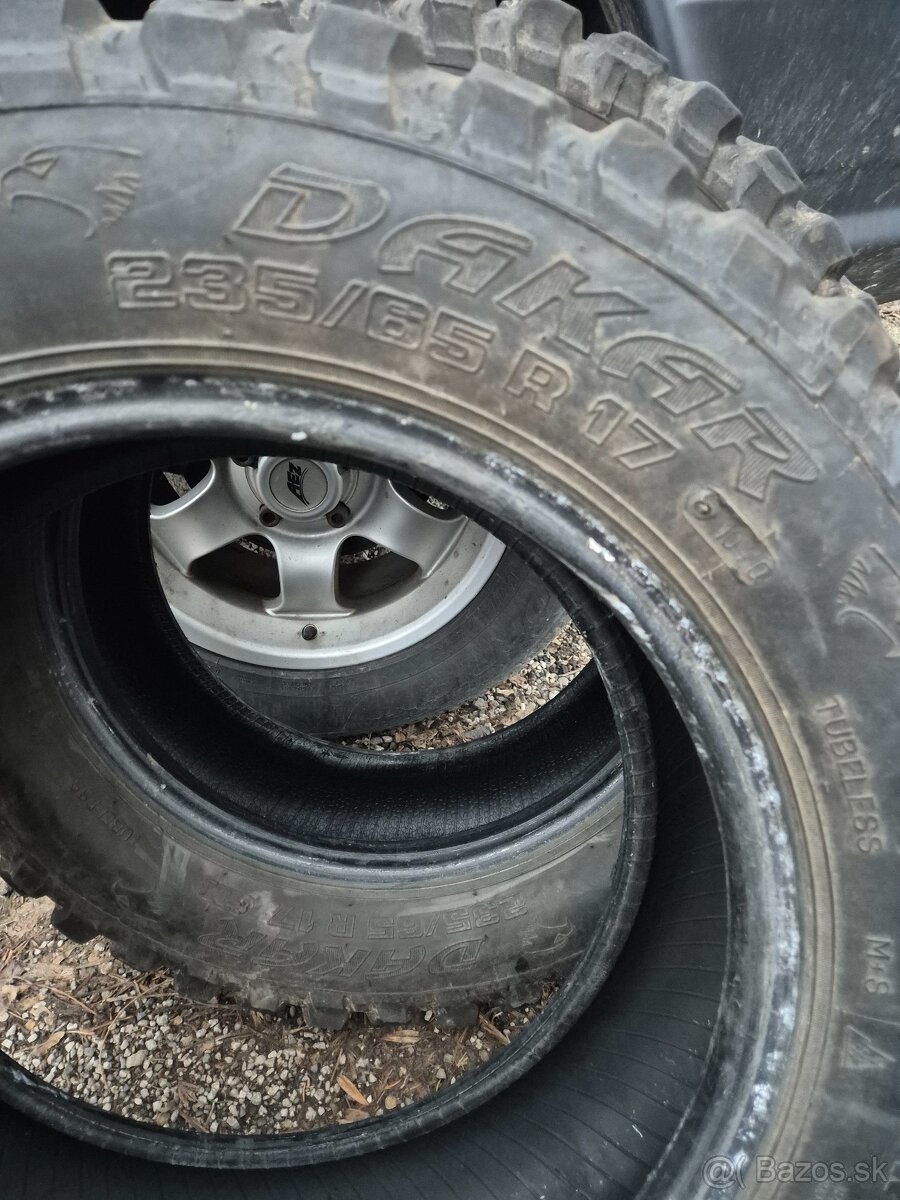 Predam MT 235/65r17