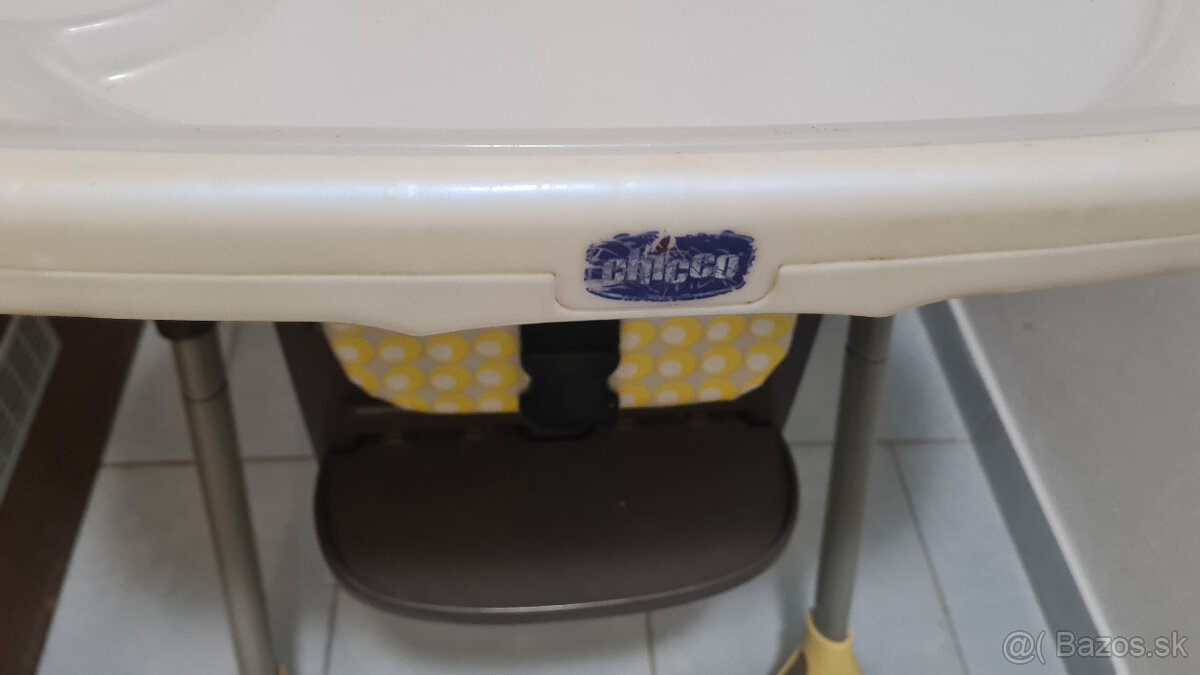 Detska stolicka chicco...