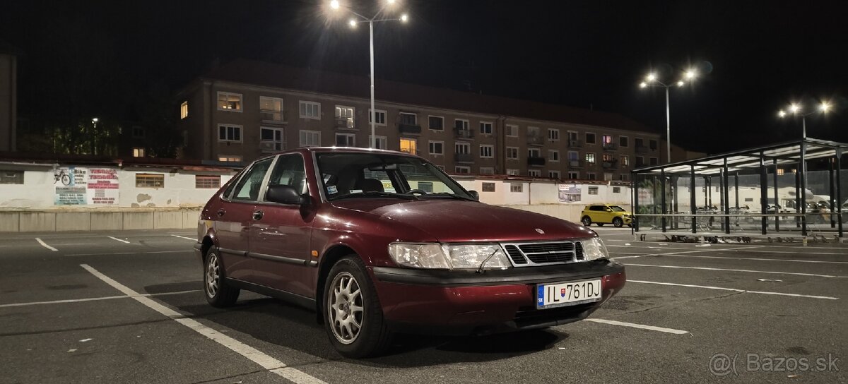 Saab 900s