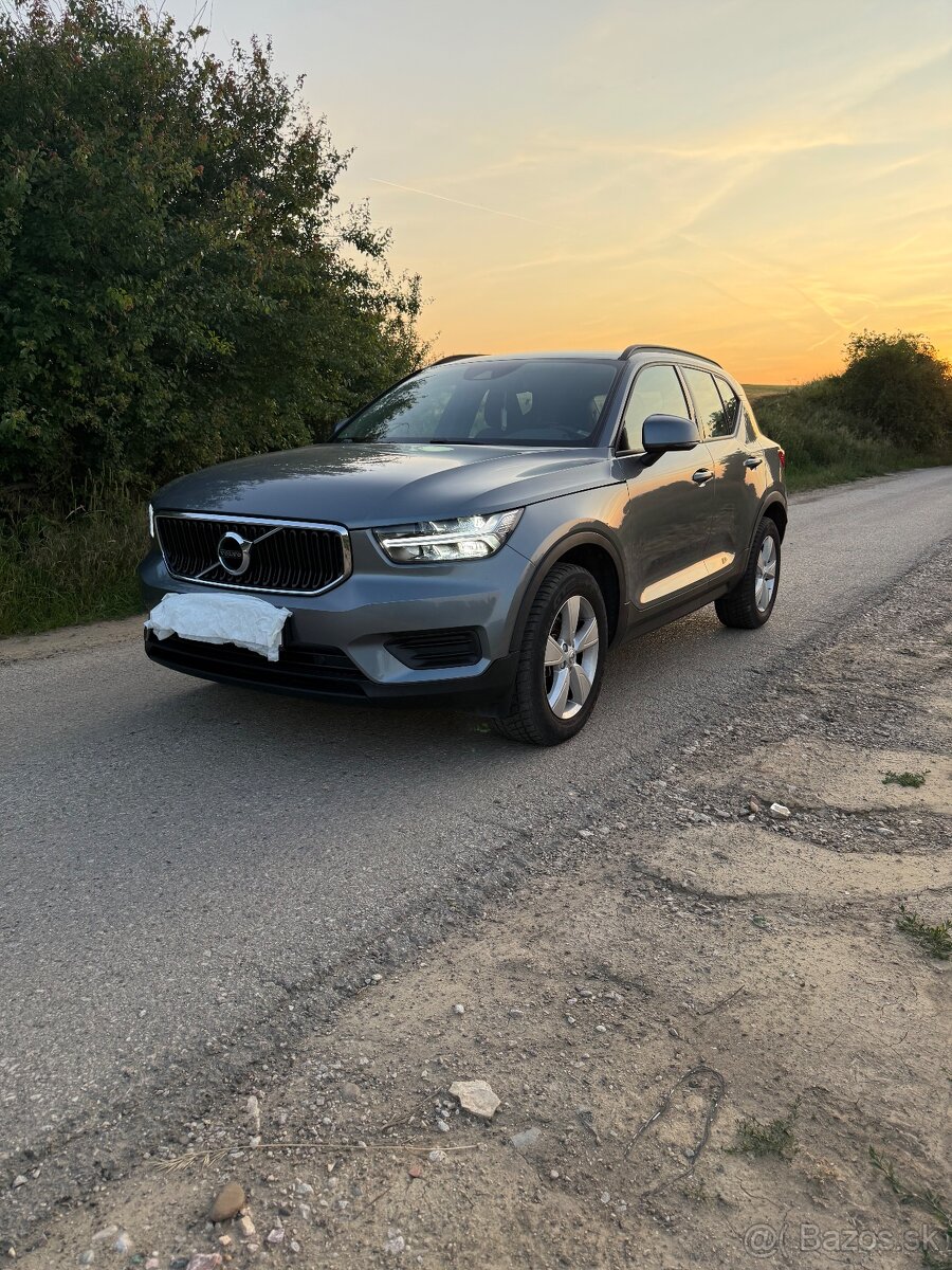 Volvo XC40 2019 d3 110kw manuál