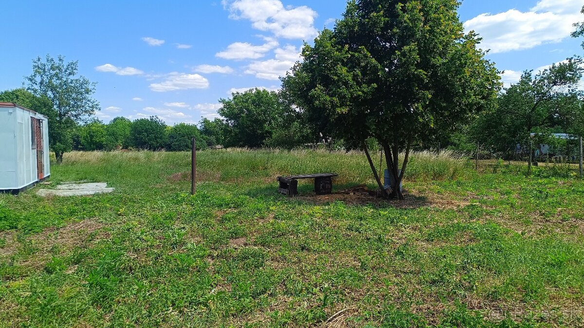 Stavebné pozemky 1370 m2 na predaj