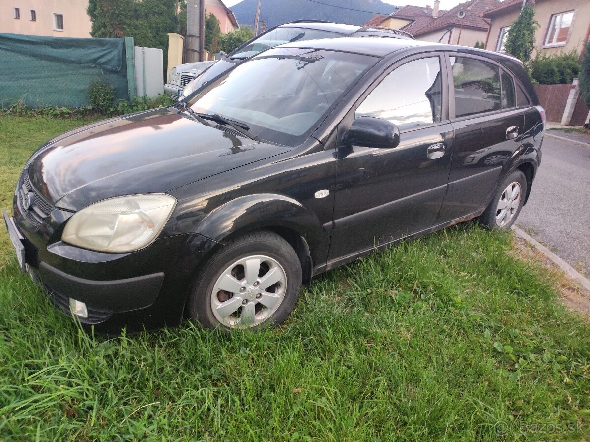 Kia Rio 1.4 benzín 71kW