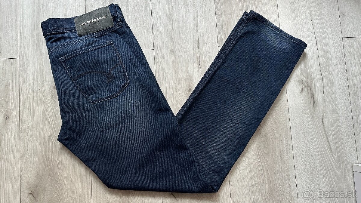 Nové pánske džínsy BALDESSARINI-HUGO BOSS - 36/34