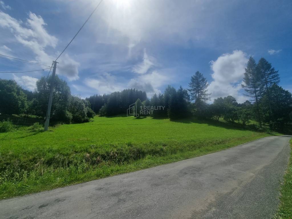 Predaj poľnohospodárskej pôdy jedného vlastníka v Korni