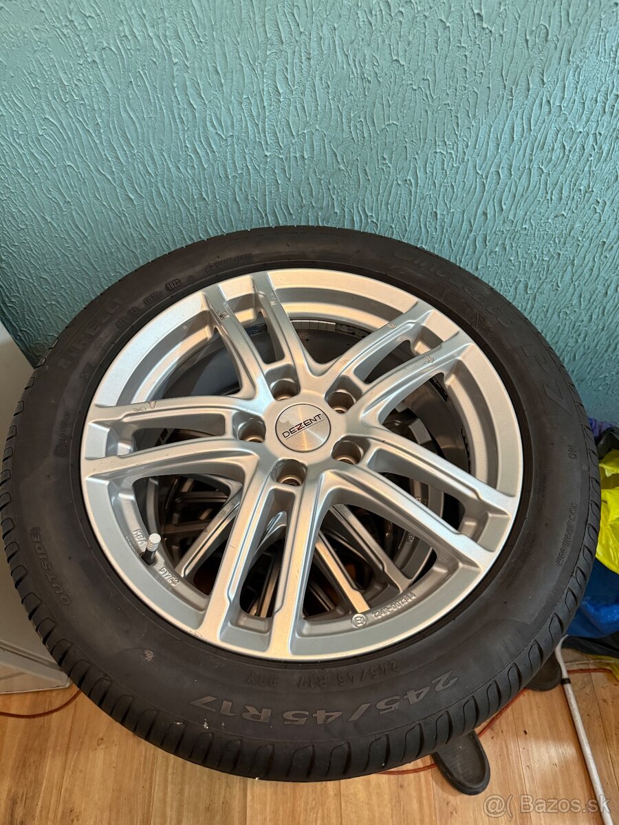 7Jx17 5x112 Sada diskov Dezent pneu Pirelli