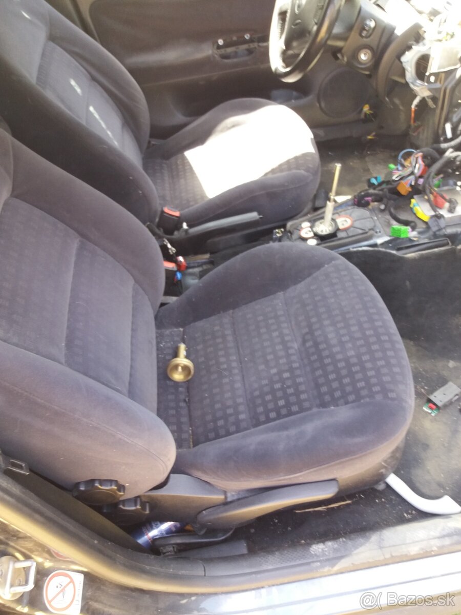 VW PASSAT B5.5 2.8i 4MOTION LPG- rozpredam