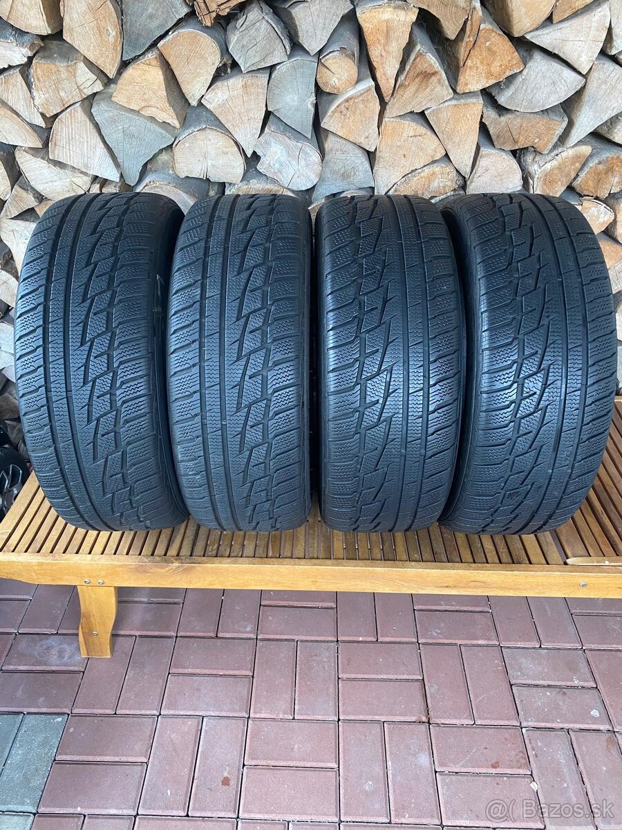 zimne pneu matador 235 / 50 R18 V XL