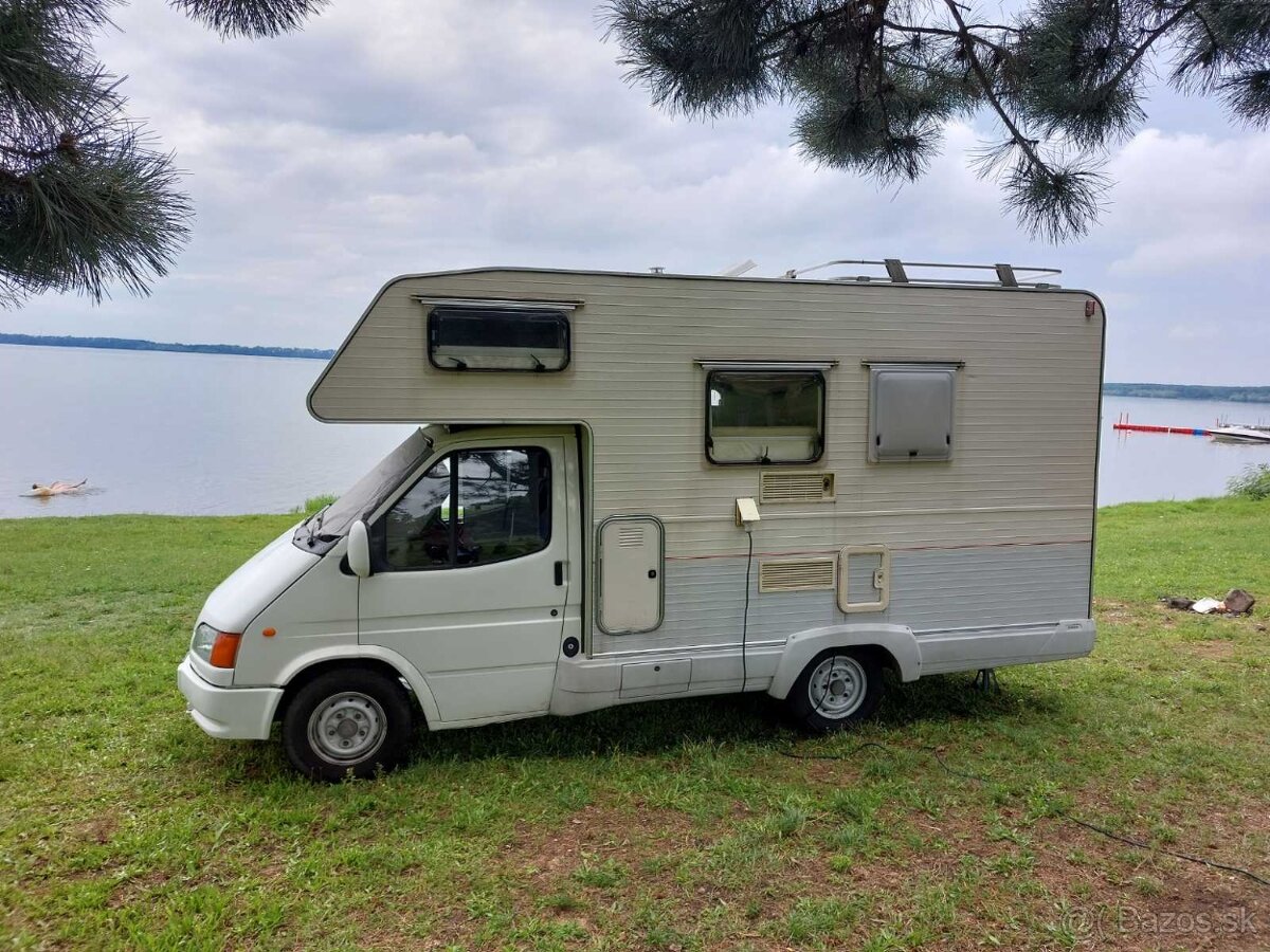 Ford Tranzit autokaravan