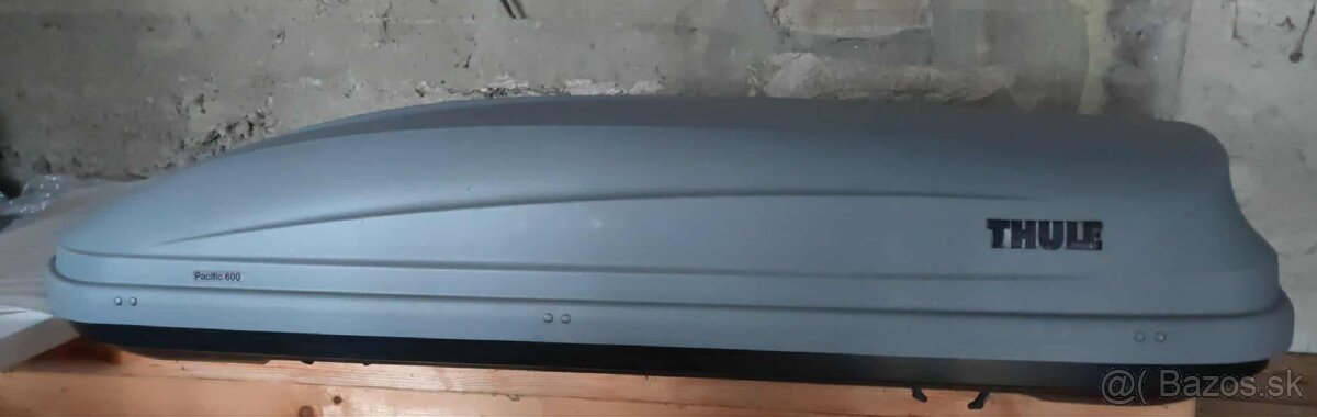 Strešný box THULE Pacific 600
