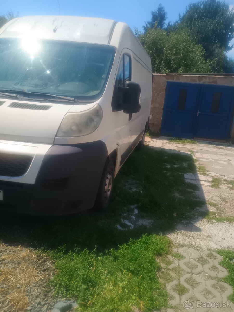 Peugeot boxer