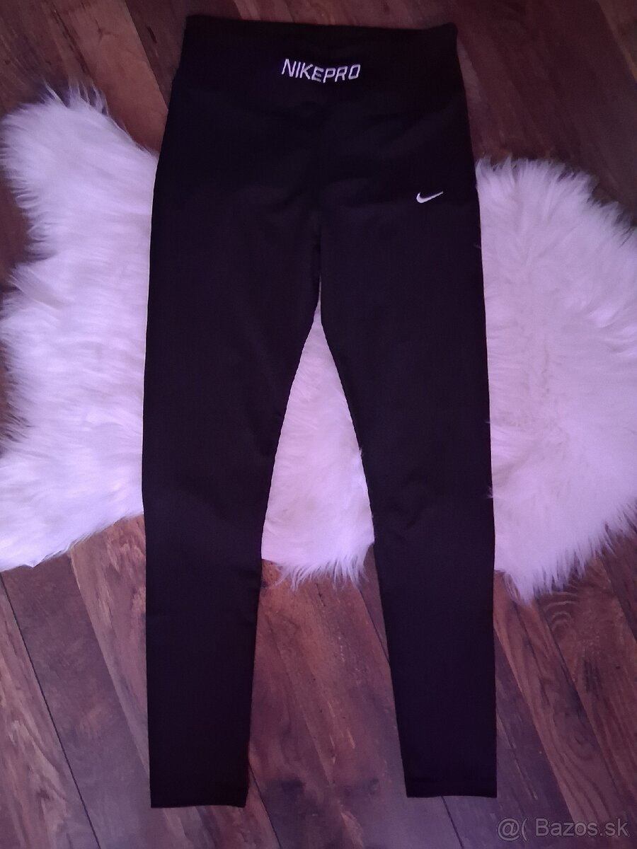 Športové legíny NIKEPRO