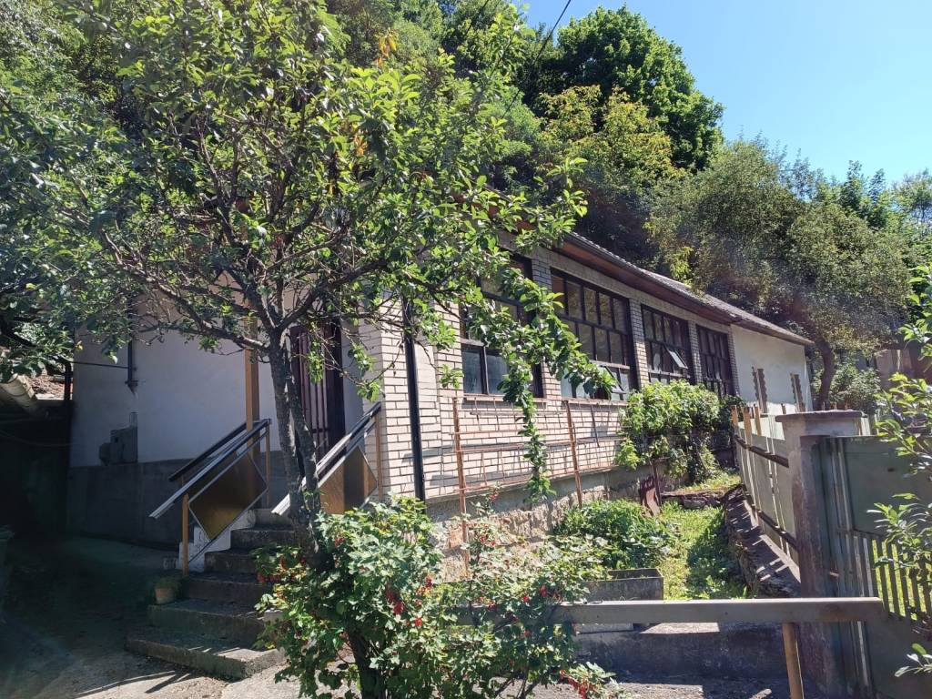 Na predaj dom v obci Vyhne iba 400m od Vodného raja.