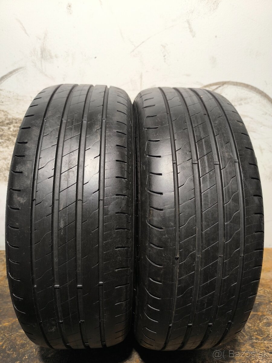 205/55 R17 Letné pneumatiky Goodyear Efficient Grip 2 kusy