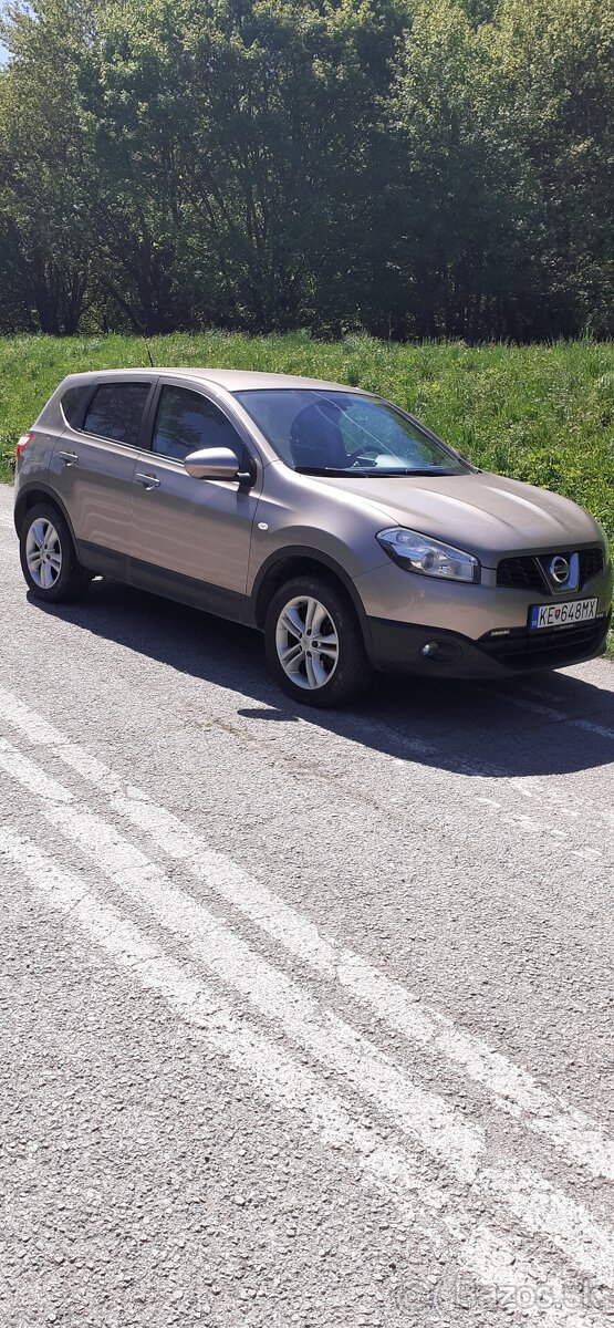 Nissan Qashqai 1,5 dci 4+2