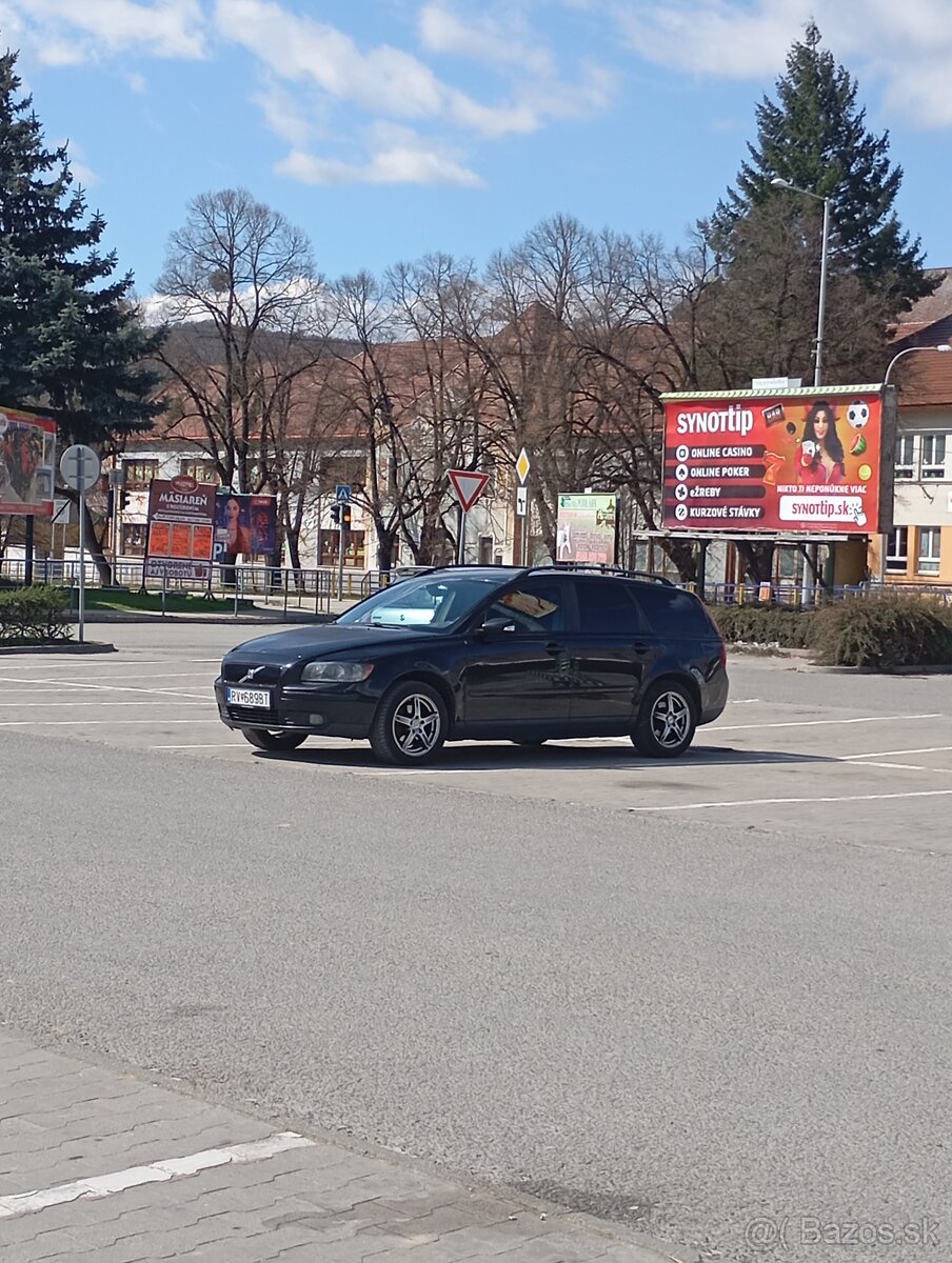 Volvo V50