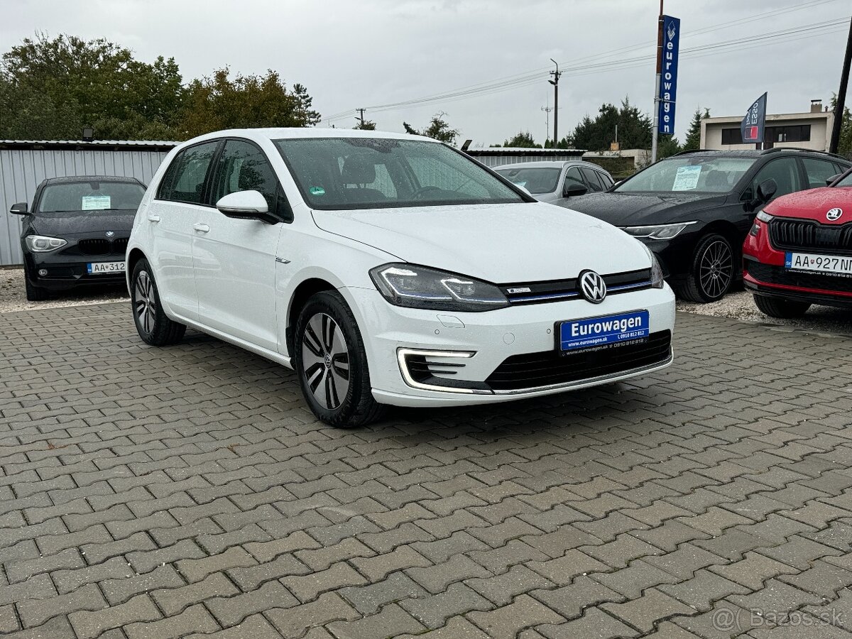 Volkswagen Golf e VIRTUAL KOKPIT TEPELNÉ ČERPADLO