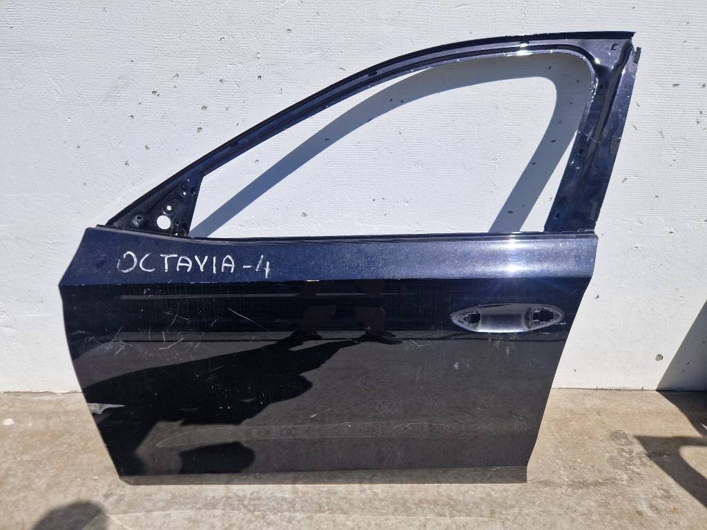 Škoda Octavia 4 IV 2020- ľavé predné dvere