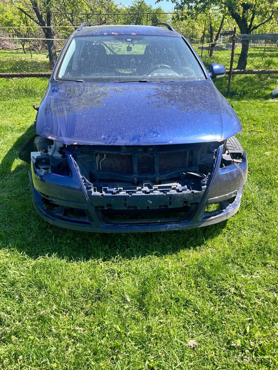 Predny naraznik passat b6