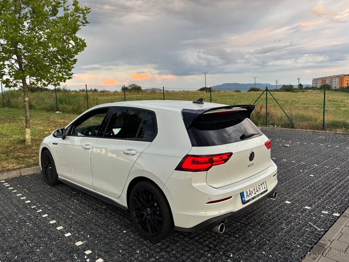 VW GOLF GTI mk8