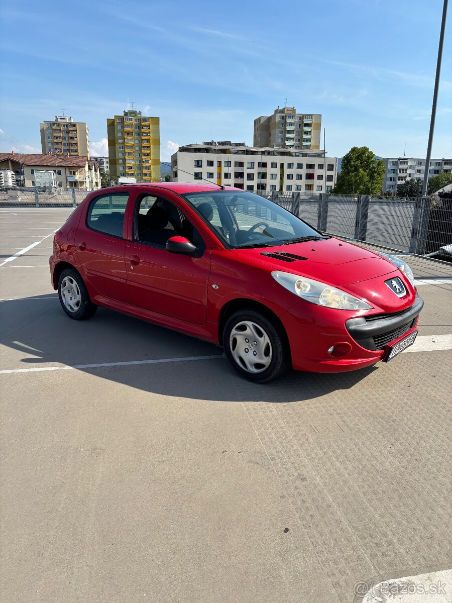 Peugeot 206