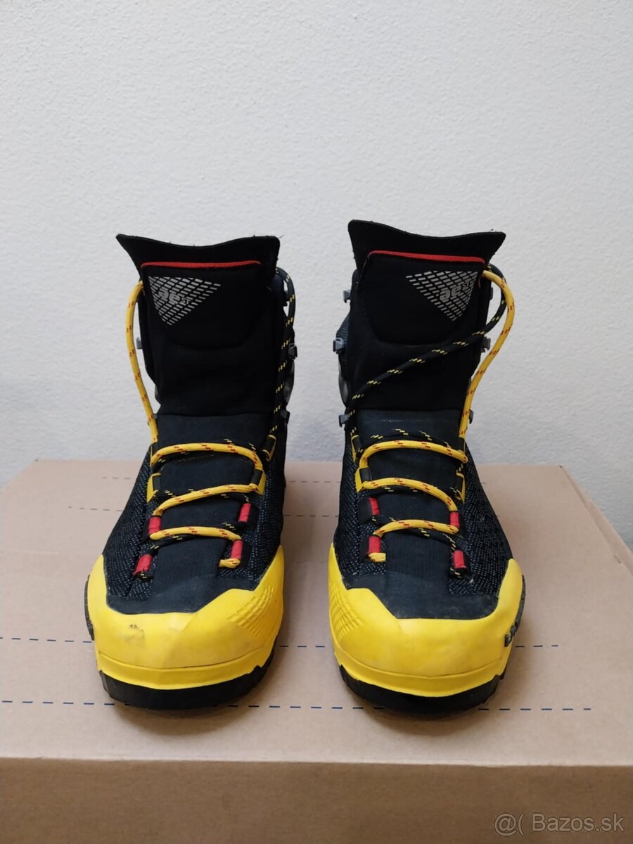 Predám turistické topánky