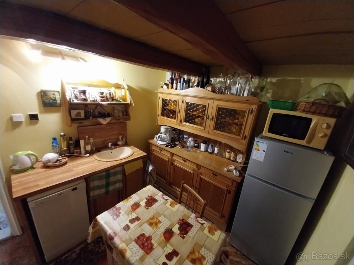 Vinohradnicka pivnica - Sebechleby