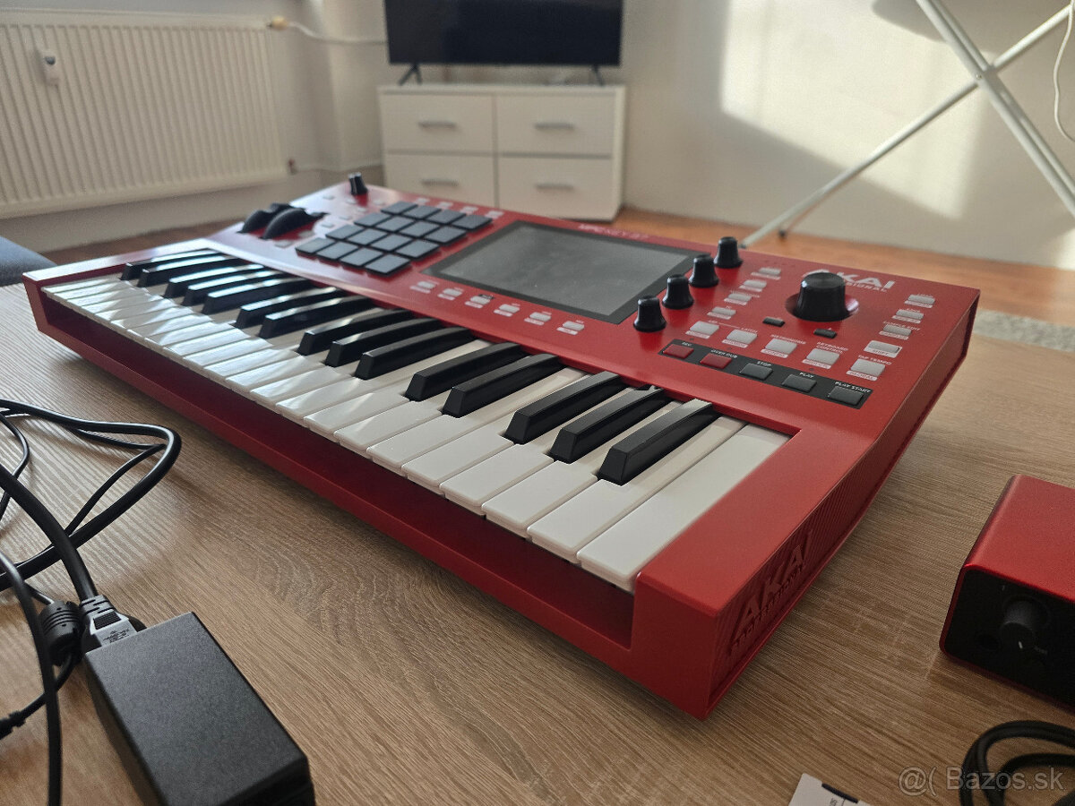 Klávesy Akai MPC 37 Keys