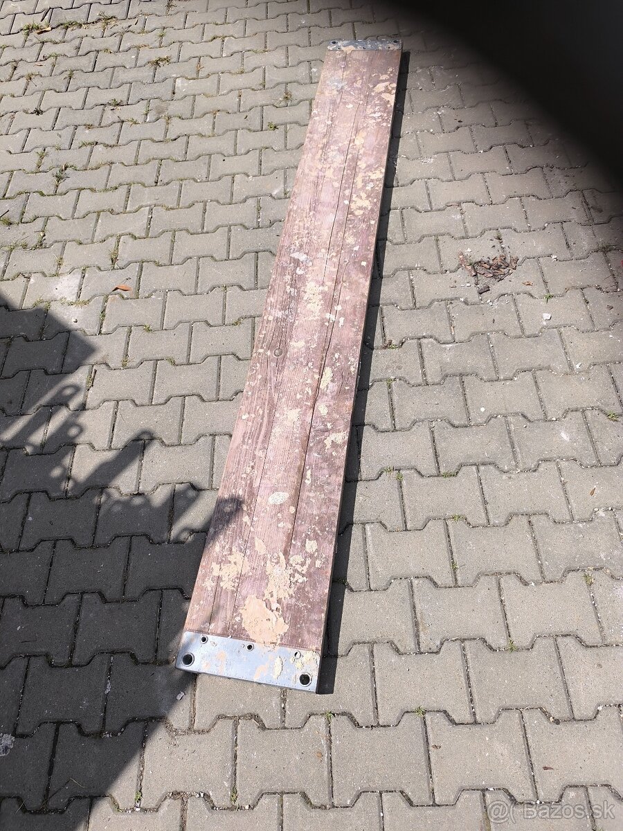 Lešenarske podlahy Plettac