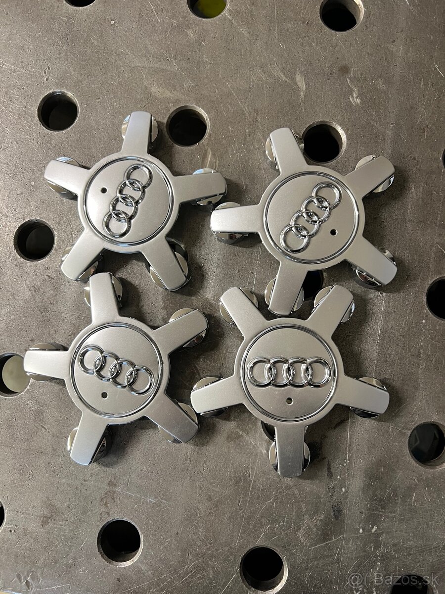 Krytky kolies audi