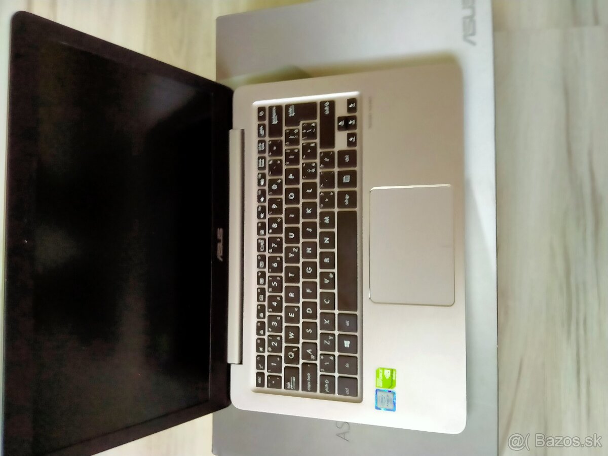 Asus