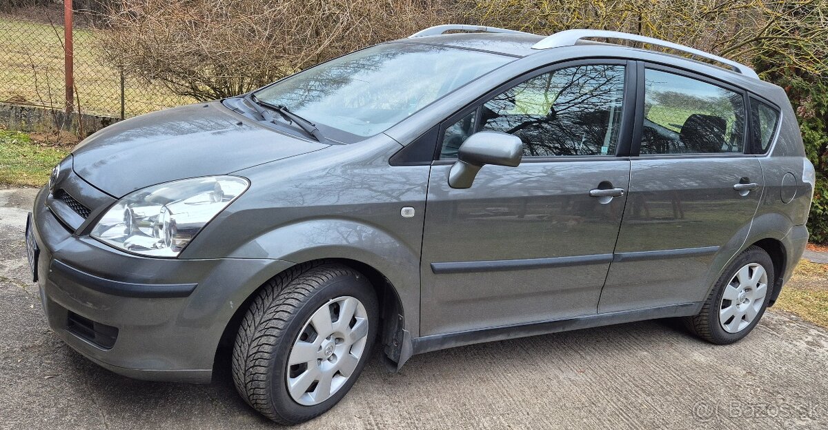 Toyota corolla verso 1.6