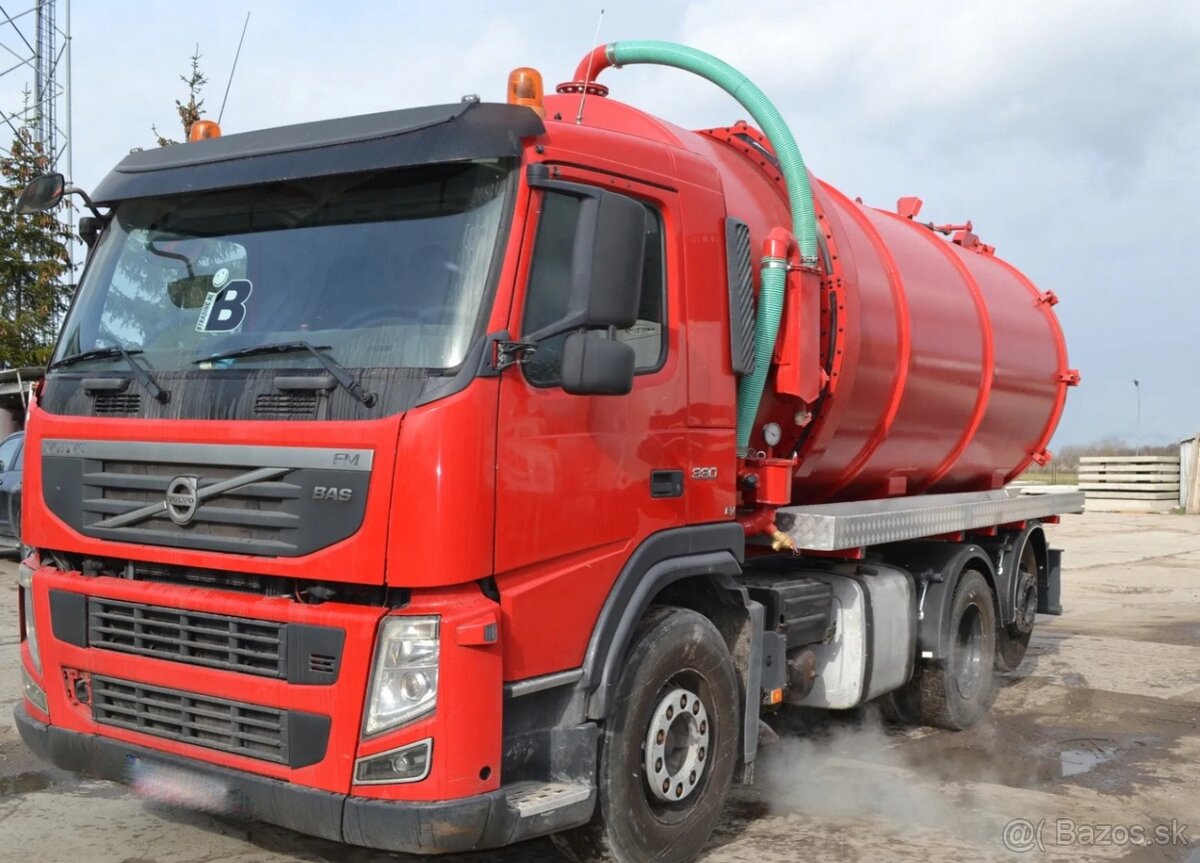 9214 - Volvo FM 330 - 6x2 - Fekální vůz – EEV – EURO 5/6