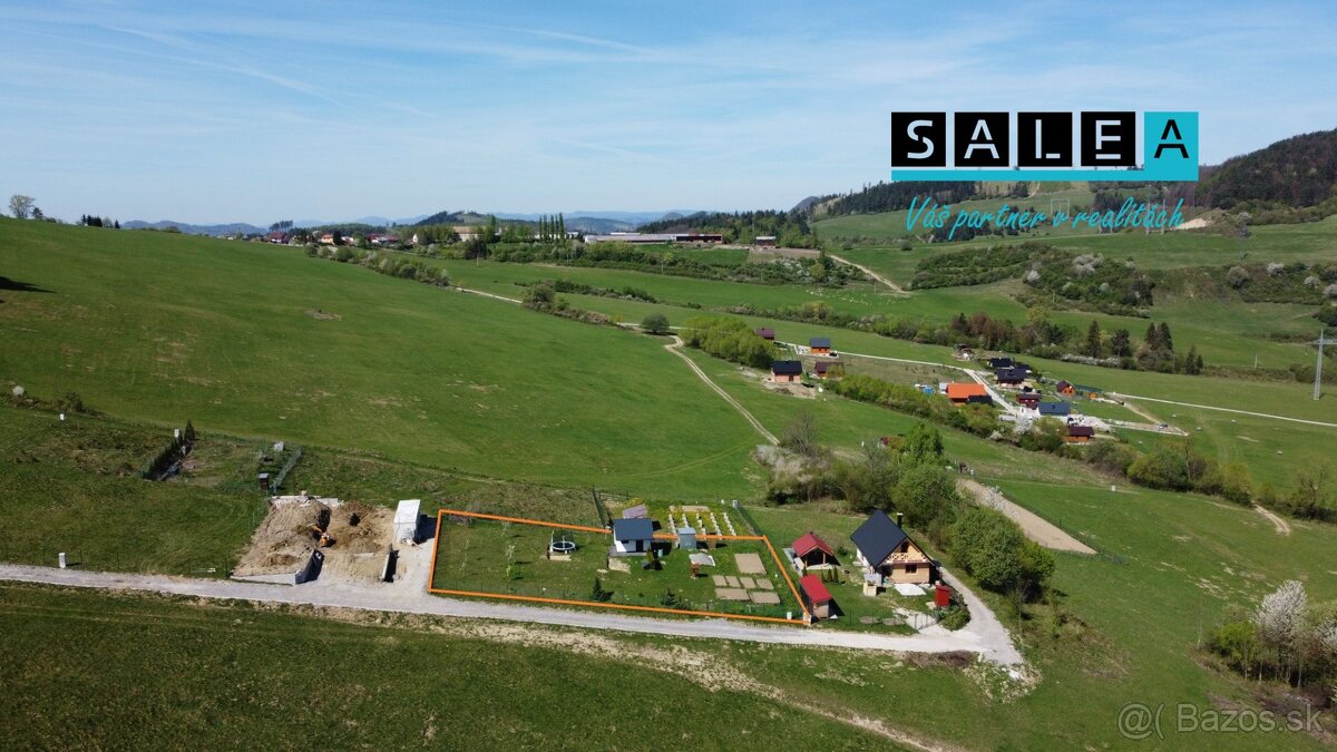KOTRČINÁ LÚČKA - SLNEČNÝ POZEMOK + CHATKA 1020m2