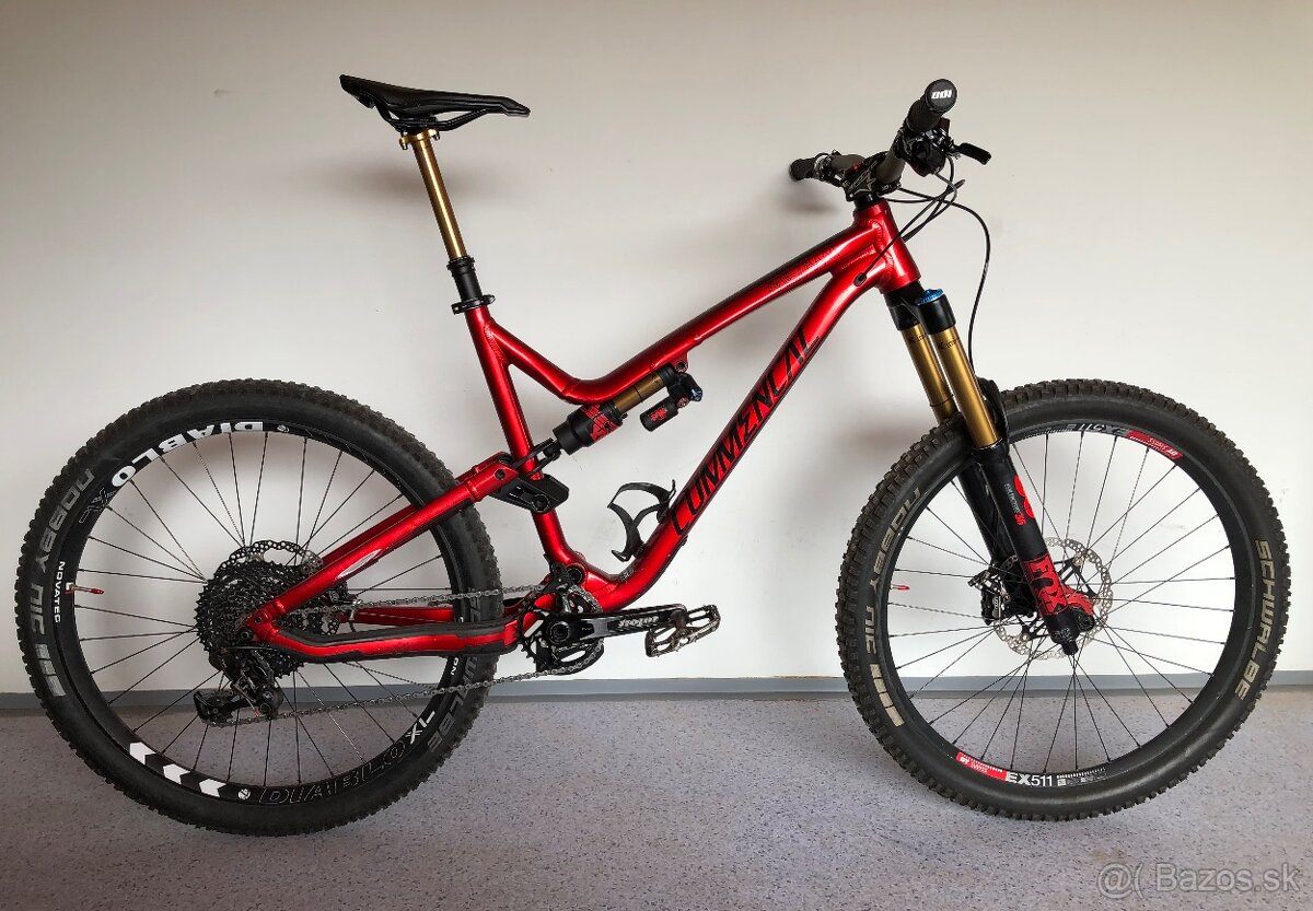 Commencal Meta AM V4.2 Fox Factory Kashima, Hope Tech