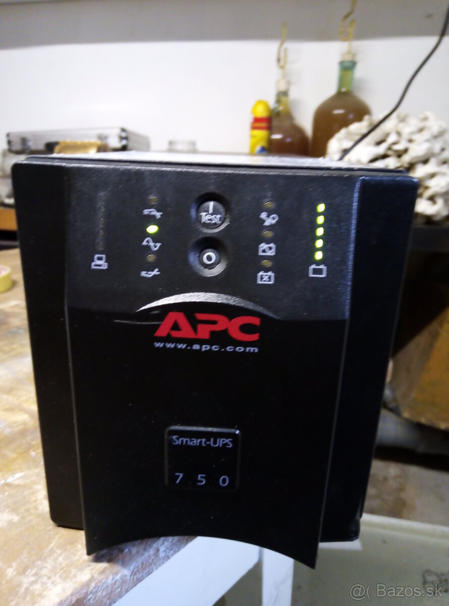 AP Smart-UPS 750, SUA 750 I