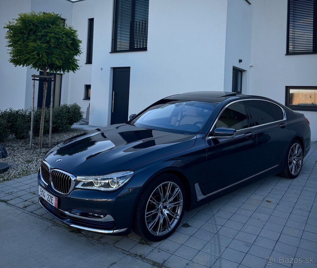 BMW 750d xDrive | 129tis km | TOP výbava | 400 koní
