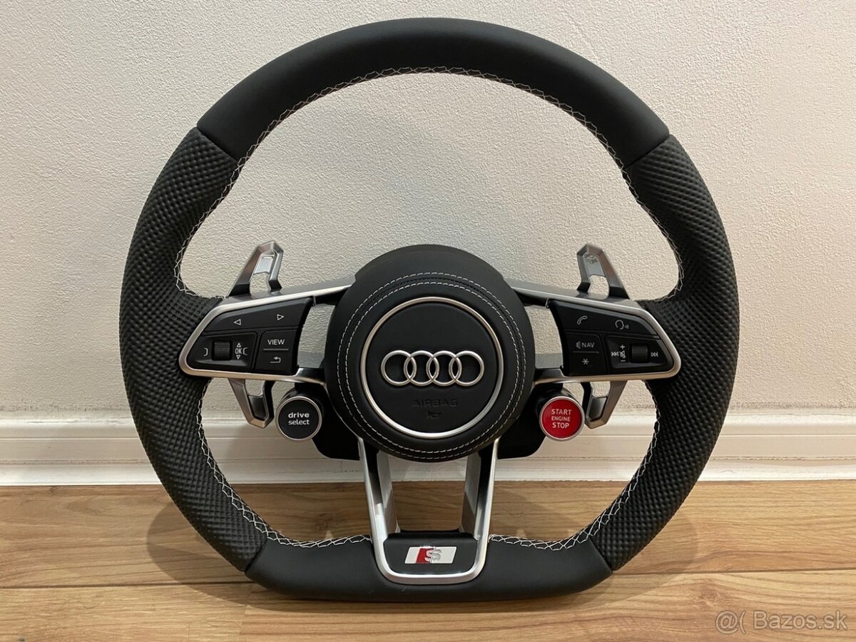 AUDI R8 VOLANT SPORTOVY - START/STOP - DRIVE SELECT
