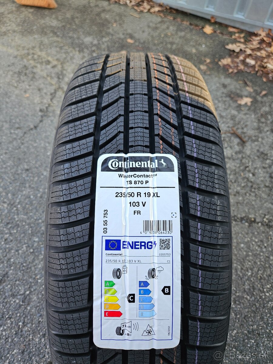 Zimní pneu Continental TS870 235/50 R19