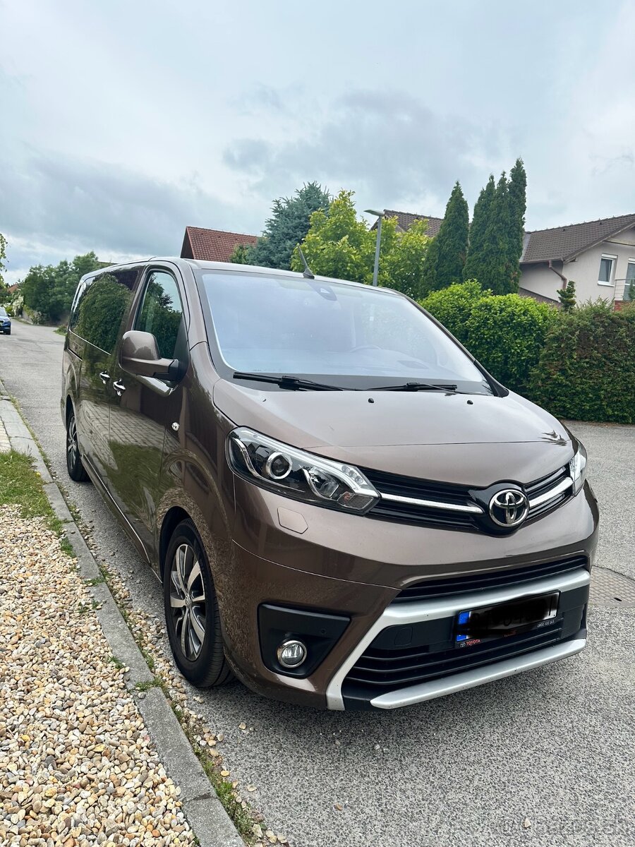 2021 Toyota Proace Verso