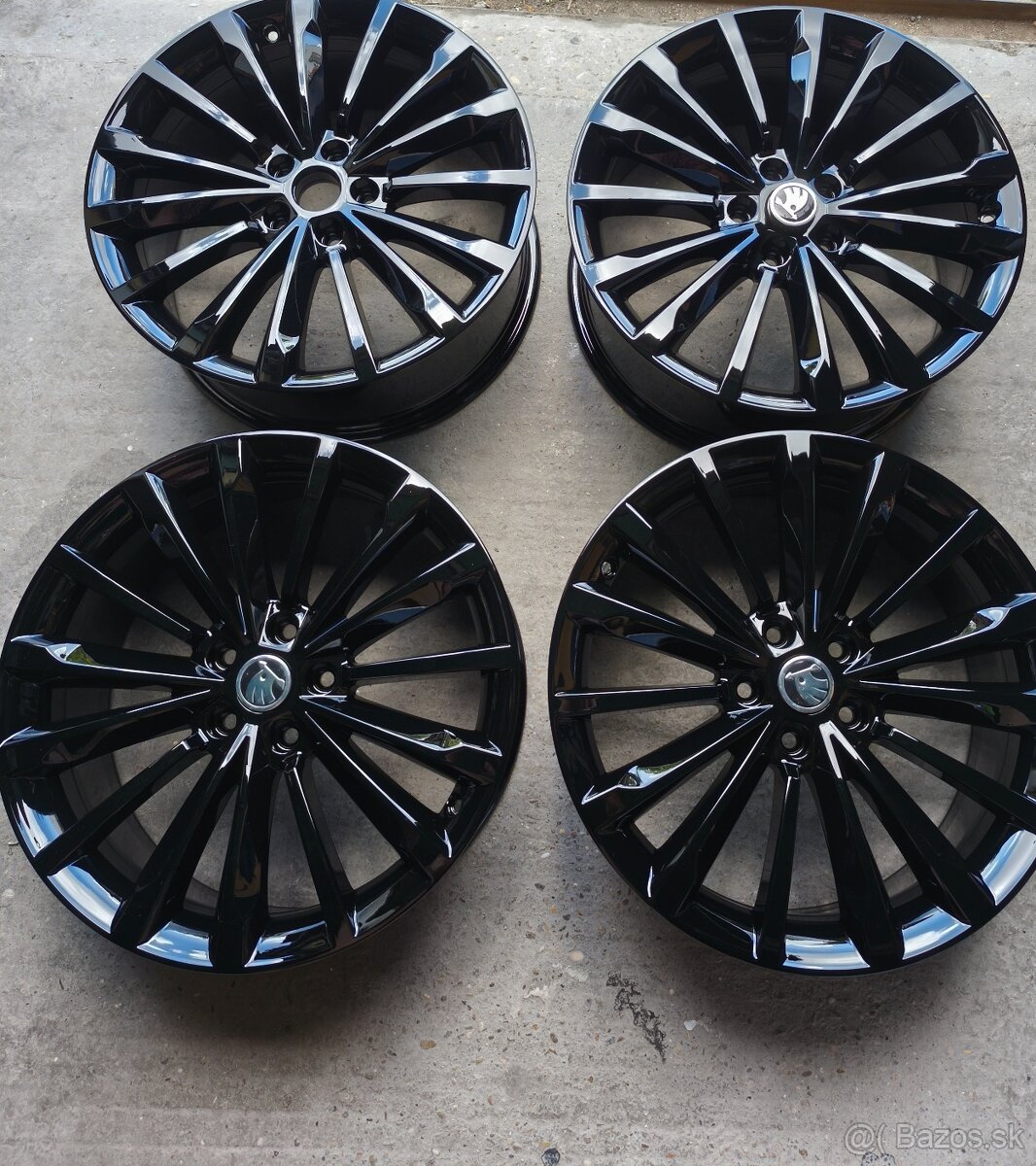 Nove Trinity r19 superb skoda