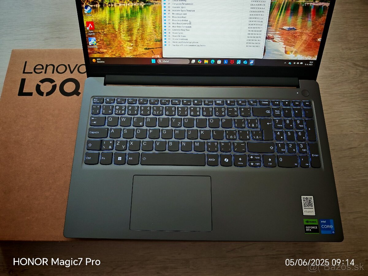 Lenovo LOQ 15IAX9E Luna Grey