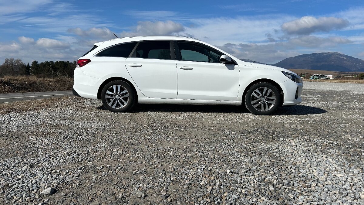 Hyundai i30 1,6 CRDi Family PDe 81 kw D4FB bez ad blue