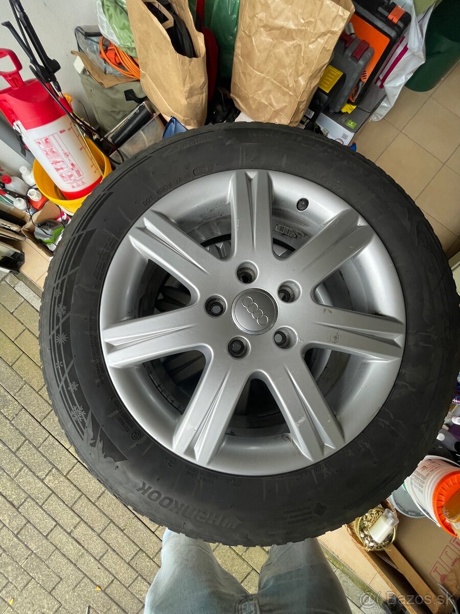 Audi Q7 originál zimné disky R18 + Hankook 255/55 R18