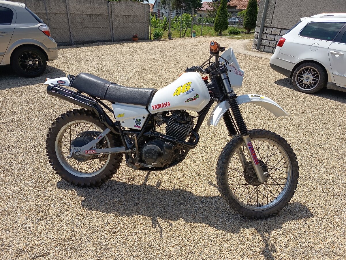 Yamaha xt400
