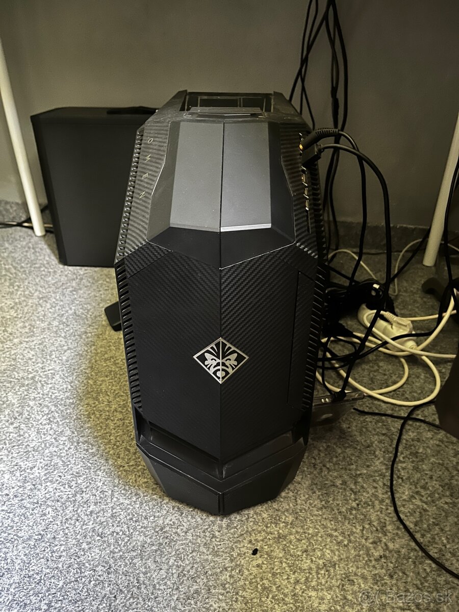 Predám herný počítač HP Omen