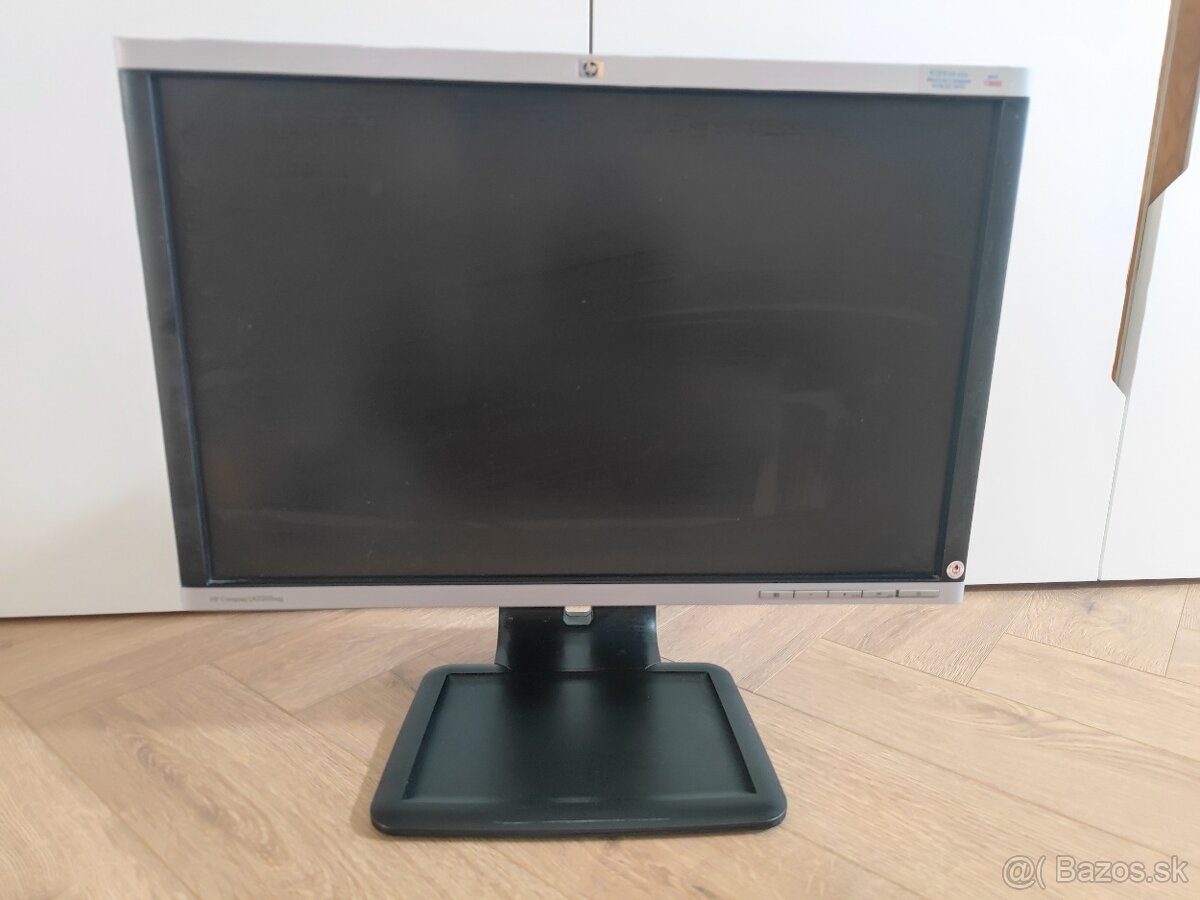 Monitor HP Compaq LA2205wg