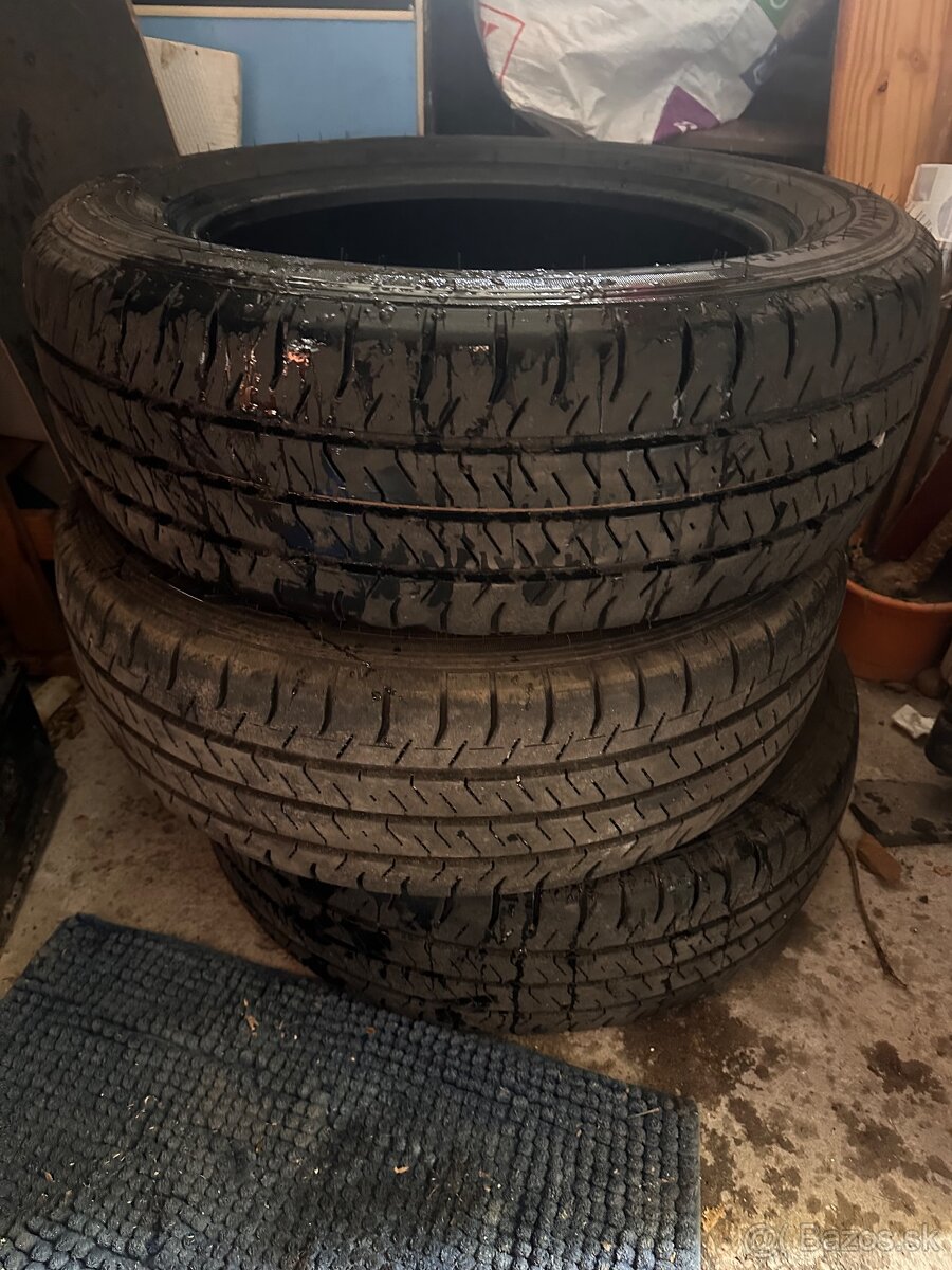 Falken Linam VAN01 215/60 R17 109/107 T