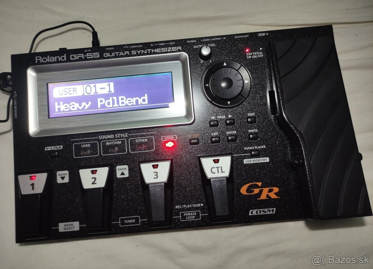Gitarový syntetizátor/multiefekt Roland GR-55