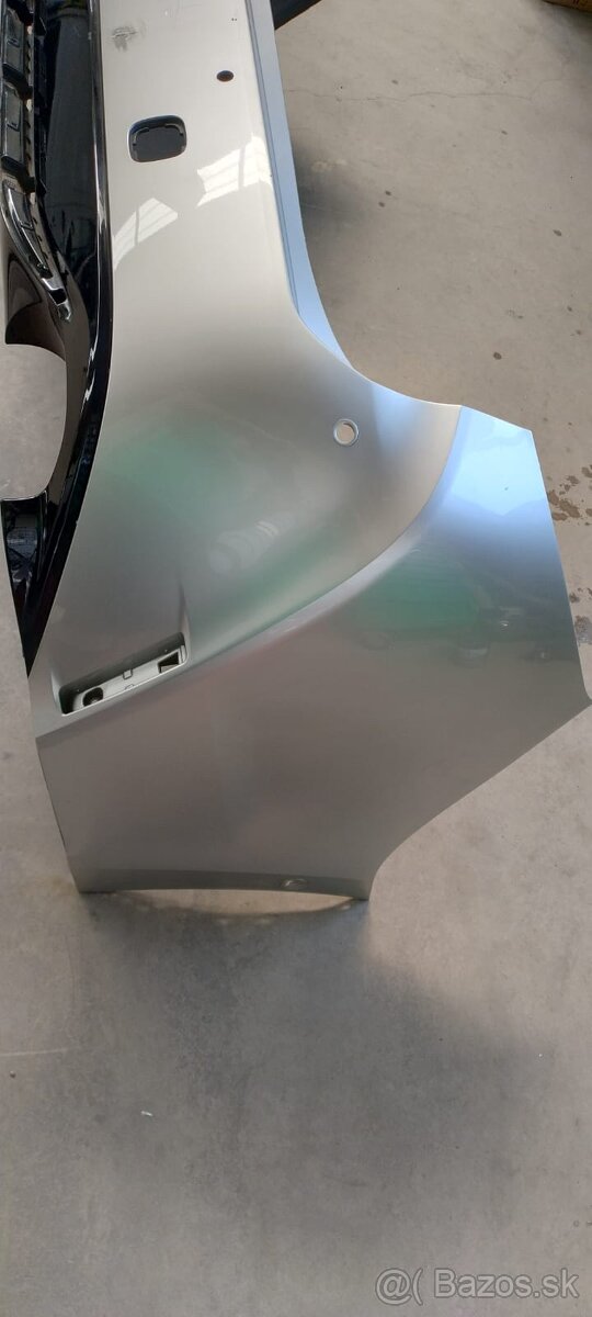 TOYOTA COROLLA COMBI r.v. 2019, ZADNÝ NÁRAZNIK.